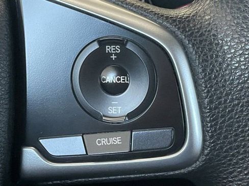 Used 2018 Honda Civic EX image 10