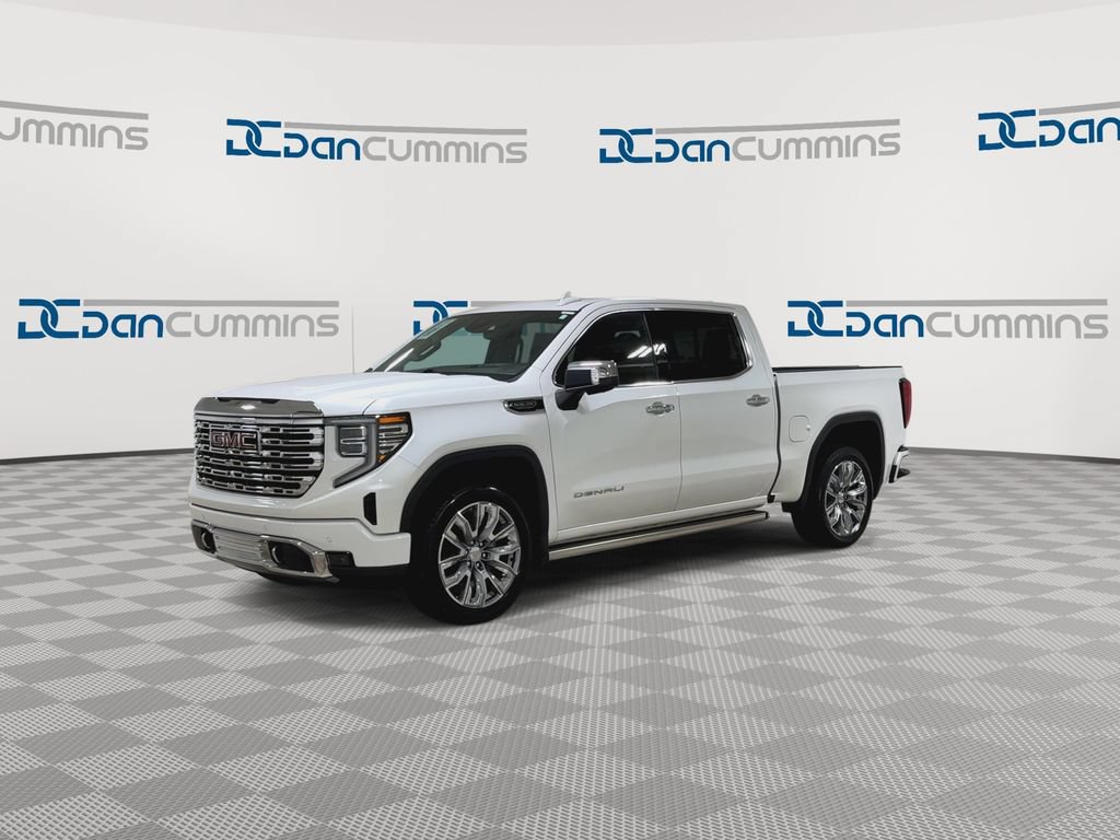 Used 2023 GMC Sierra 1500 Denali w/ Denali Reserve Package AWD/4WD image 4