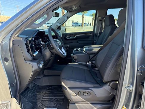 New 2026 GMC Sierra 1500 Elevation image 10