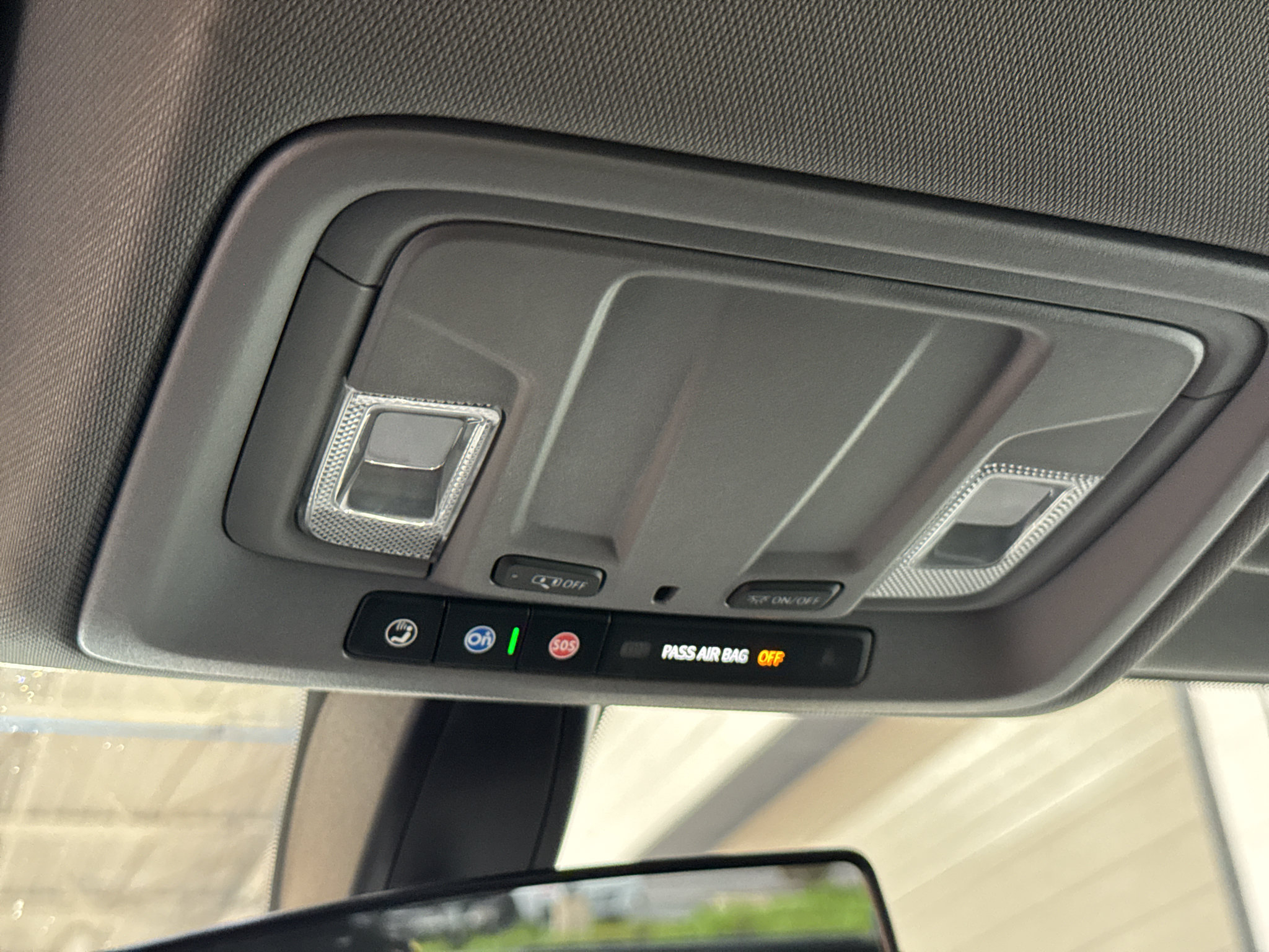 Used 2022 Chevrolet Silverado 1500 Custom AWD/4WD image 30