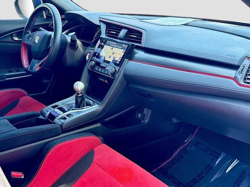 Used 2018 Honda Civic Type R image 27