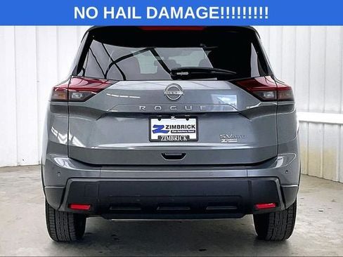 Used 2024 Nissan Rogue SV AWD/4WD image 4