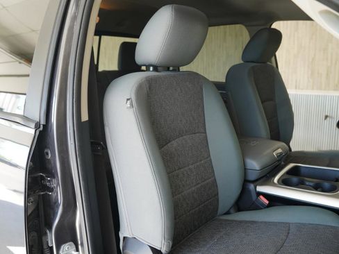 Used 2016 RAM 1500 Lone Star RWD image 28