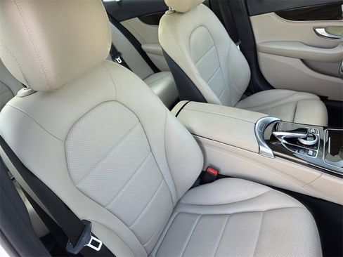 Used 2016 Mercedes-Benz C 300 C 300 image 32