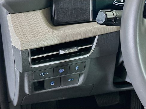 Used 2025 Hyundai Sonata SEL image 17