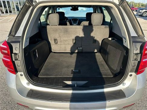 Certified 2017 Chevrolet Equinox LS image 5
