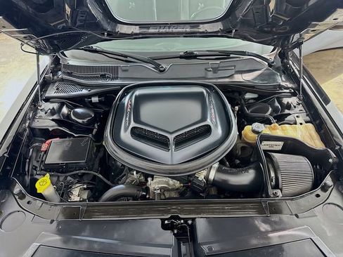 Used 2018 Dodge Challenger R/T Scat Pack image 28