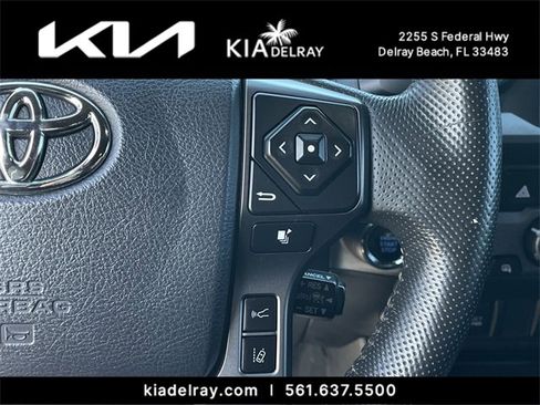 Used 2019 Toyota Tacoma TRD Sport image 22