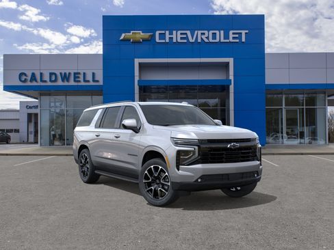 New 2026 Chevrolet Suburban RST w/ Sun And Tow Package AWD/4WD image 1