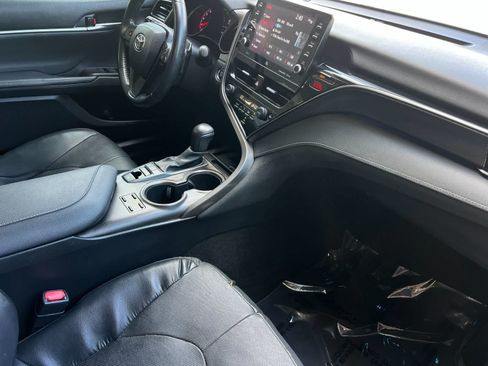 Used 2021 Toyota Camry XSE w/ Navigation Package FWD image 16