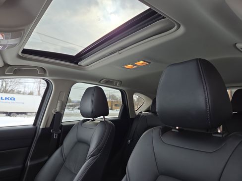 Used 2020 MAZDA CX-5 Touring image 29