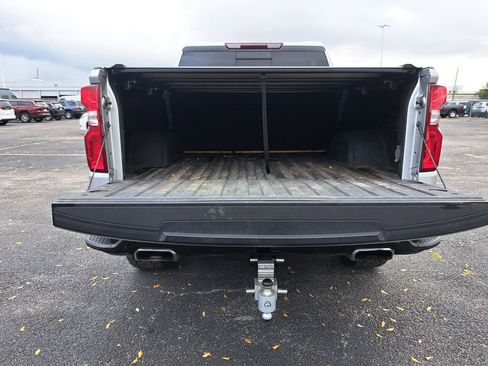 Used 2022 Chevrolet Silverado 1500 LT Trail Boss w/ LT Trail Boss Premium Package image 25
