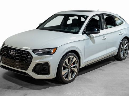Used 2021 Audi SQ5 Prestige w/ Prestige Package image 31