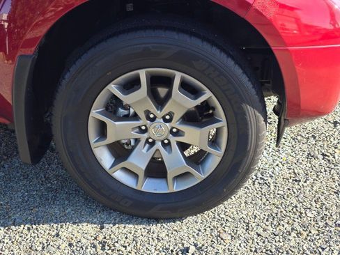 Used 2021 Nissan Frontier SV image 9