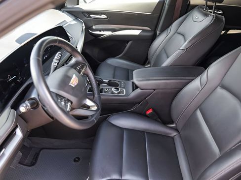 Certified 2025 Cadillac XT4 Premium Luxury FWD image 9