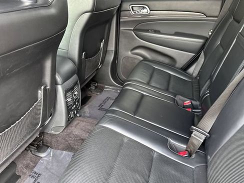 Used 2018 Jeep Grand Cherokee High Altitude AWD/4WD image 14