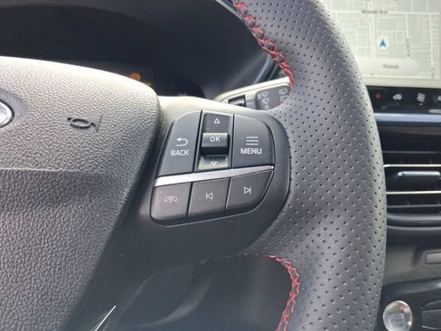 Used 2023 Ford Escape ST-Line w/ Tech Pack #1 FWD image 17