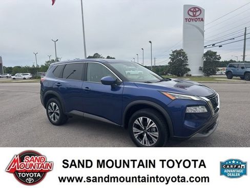 Used 2023 Nissan Rogue SV AWD/4WD image 1