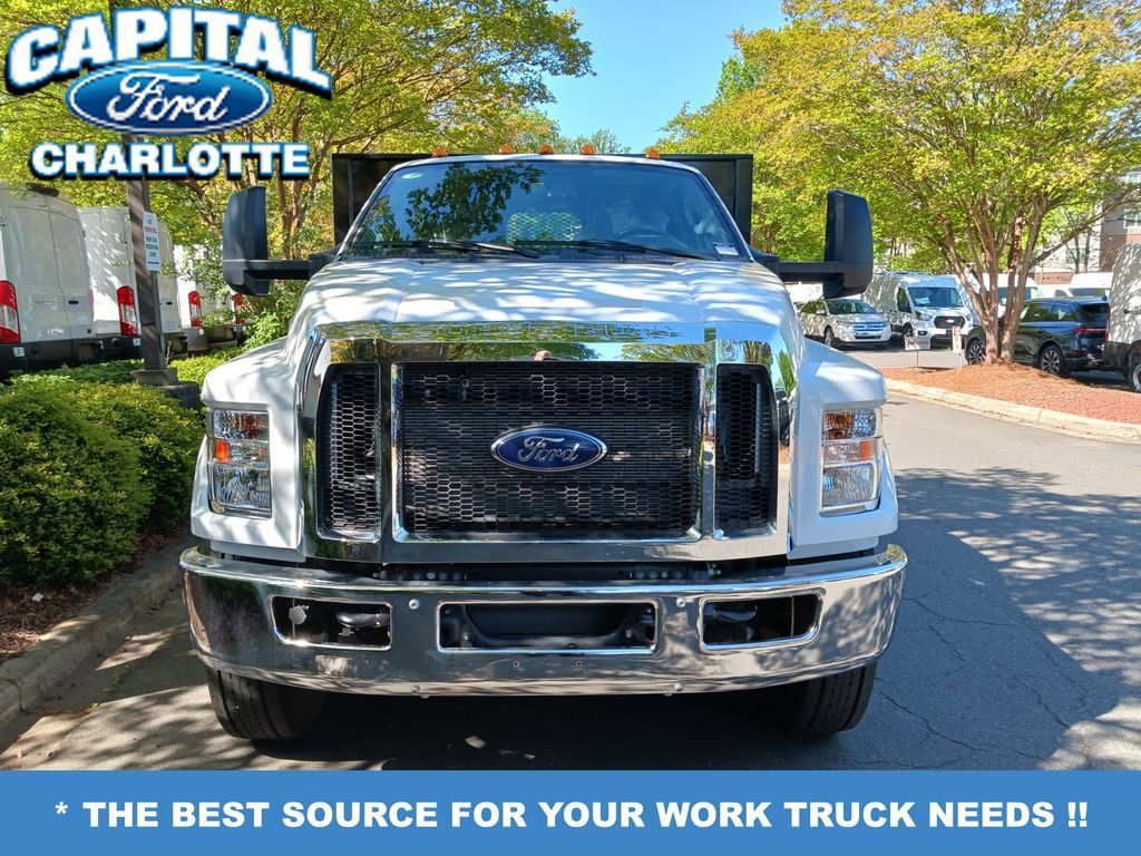 New 2027 Ford F750 2WD Regular Cab Super Duty image 7