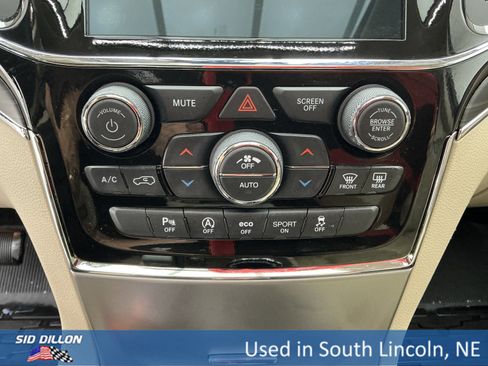 Used 2021 Jeep Grand Cherokee Limited image 39