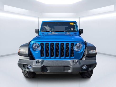 Used 2024 Jeep Wrangler Sport AWD/4WD image 8