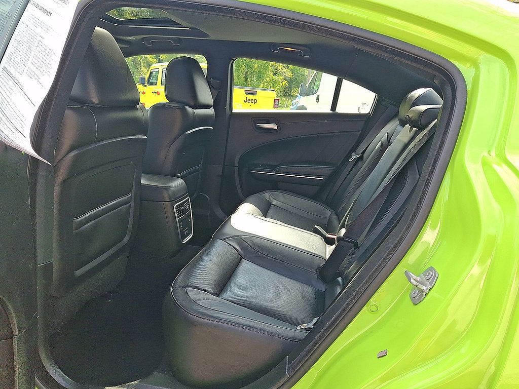 Used 2019 Dodge Charger SXT w/ Plus Group RWD image 20