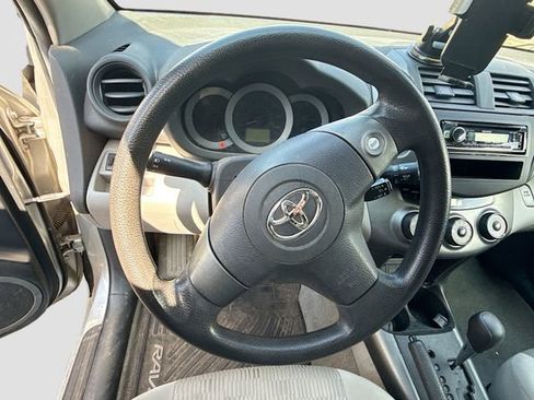 Used 2011 Toyota RAV4 4WD w/ Base L4 Extra Value Pkg image 12