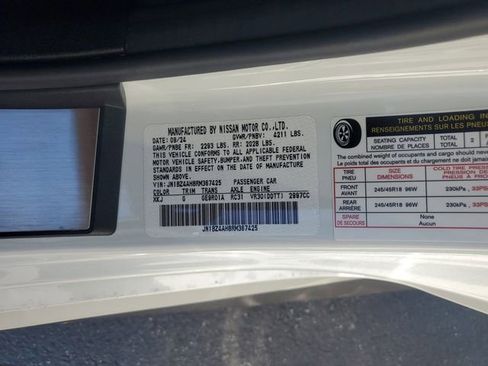 Certified 2024 Nissan Z Sport w/ Floor Mat Package image 20