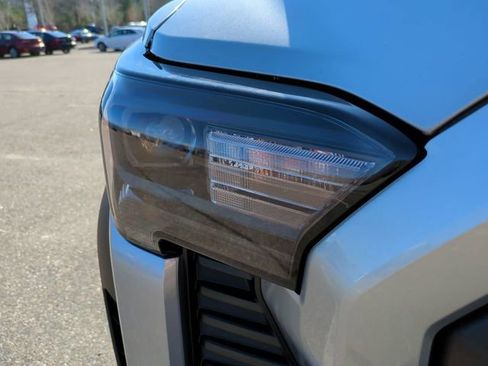 New 2026 Toyota Tacoma TRD Off-Road AWD/4WD image 10