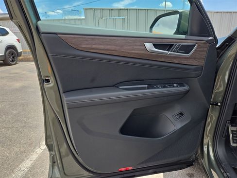 New 2025 Volkswagen Atlas SEL Premium R-Line image 17