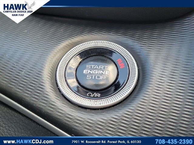 Certified 2025 Jeep Grand Cherokee Altitude AWD/4WD image 18