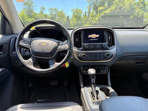 Certified 2022 Chevrolet Colorado Z71 w/ Trail Boss Package AWD/4WD image 20