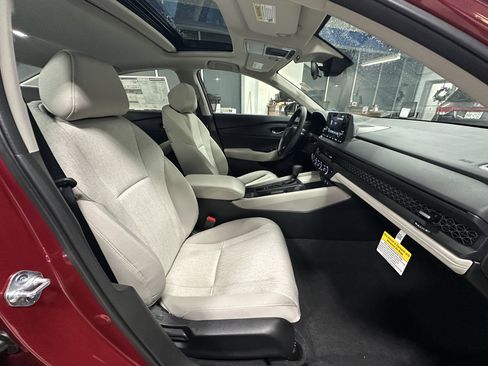 New 2025 Honda Accord SE image 20