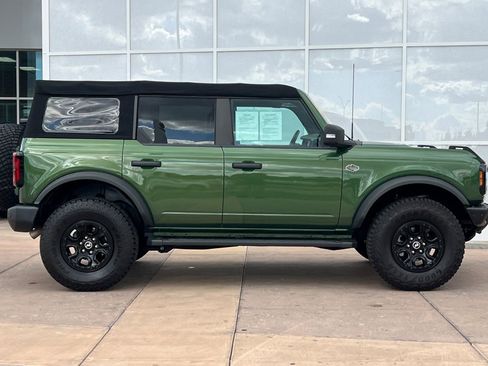 Used 2023 Ford Bronco Wildtrak image 3