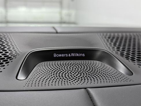 Used 2023 BMW X7 M60i image 40