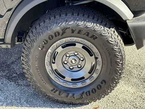 New 2025 Ford Bronco 4-Door w/ Sasquatch Package image 12