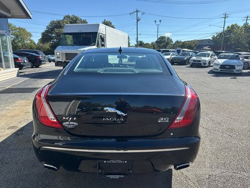 Used 2014 Jaguar XJ L Portfolio image 7