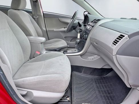 Used 2010 Toyota Corolla LE image 17
