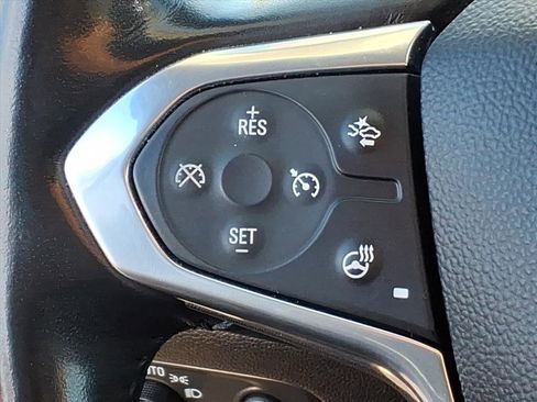 Certified 2020 Chevrolet Traverse LT w/ LT Premium Package image 15