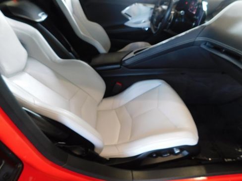 Used 2022 Chevrolet Corvette Stingray Preferred Conv w/ 2LT image 19