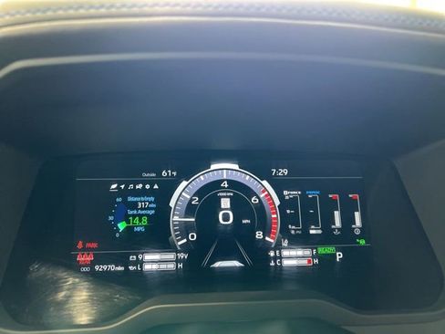 Used 2023 Toyota Tundra Platinum w/ Advanced Package AWD/4WD image 10