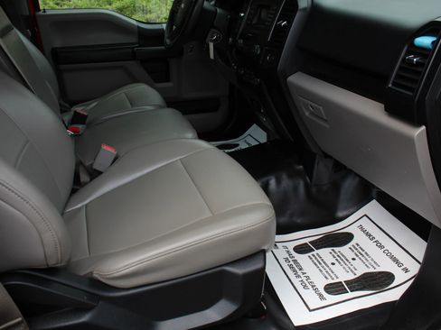 Used 2016 Ford F150 XL w/ Equipment Group 101A Mid image 17