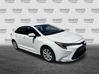 Used 2025 Toyota Corolla LE FWD video 2