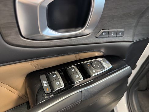New 2026 Kia Sorento SX Prestige AWD/4WD image 19
