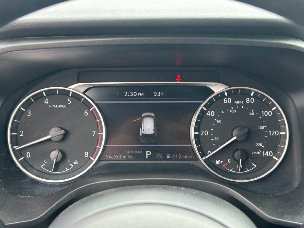 Used 2024 Nissan Rogue SV FWD image 21