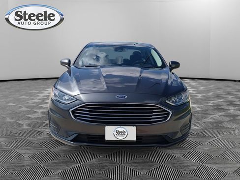 Used 2020 Ford Fusion SE FWD image 14