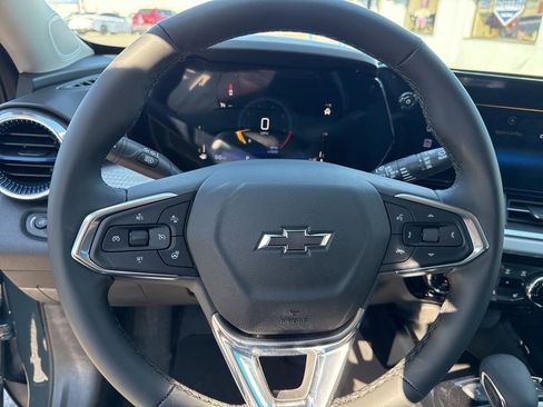 New 2026 Chevrolet Trax LT w/ Midnight Edition image 20