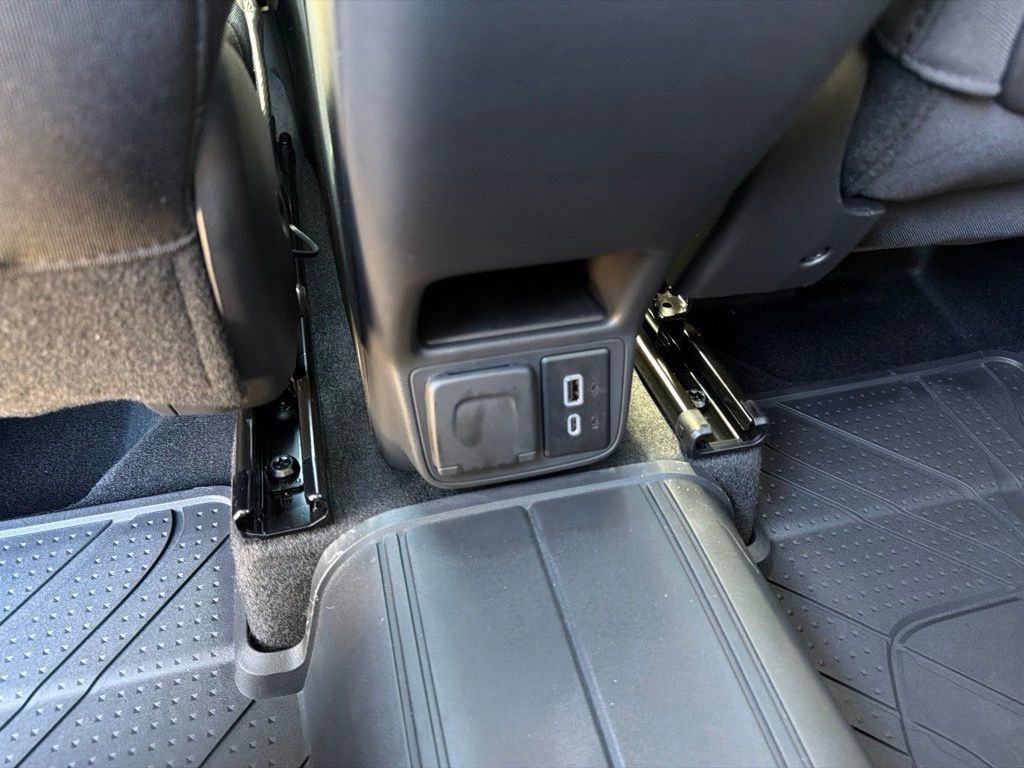 New 2026 Chevrolet TrailBlazer LT w/ Convenience Package AWD/4WD image 33