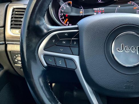 Used 2020 Jeep Grand Cherokee Limited image 11