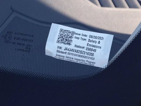 Used 2025 Mitsubishi Outlander SEL AWD/4WD image 34